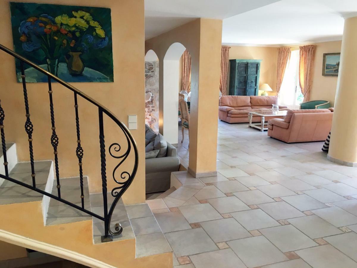 Bed and Breakfast Le Champmazet à La Roquette-sur-Siagne Extérieur photo